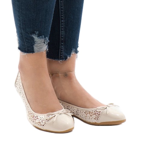 Beige openwork ballerinaer 98-5y 1