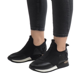 Sorte sneakers lavet af Lycra R-403 hvid 1
