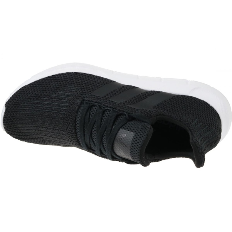 Sko adidas Swift Run M B37726 sort 2