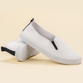 Kylie Hvide Slip On Sneakers 1