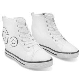 Moderigtige sneakers Go GFA108 hvid 1