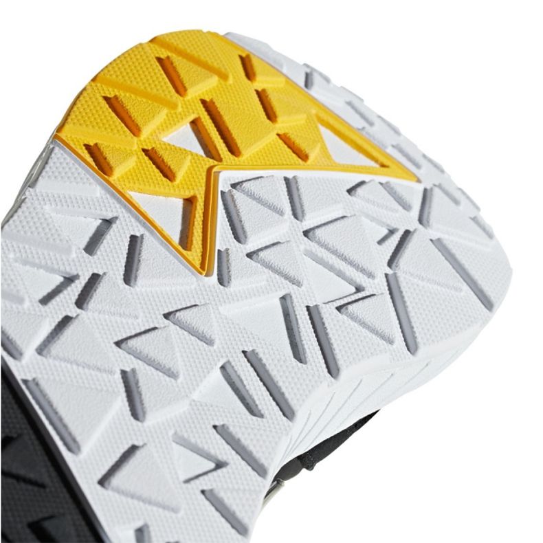 Adidas Questarstrike Mid M G25773 sko sort 2