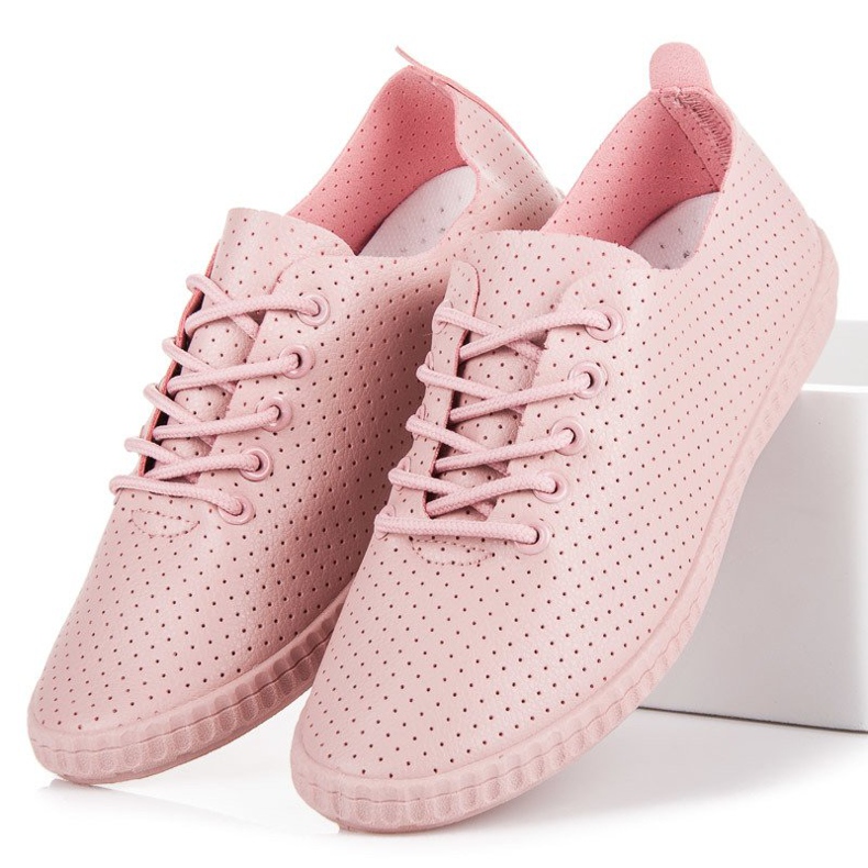Gennembrudte lyserøde sneakers 2