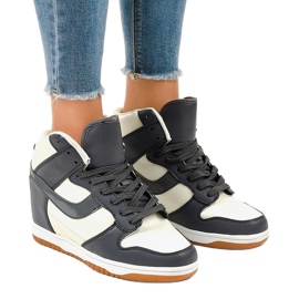 Beige sneakers med snørebånd 0056-2 1
