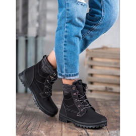 MCKEYLOR Black Trappers sort 1