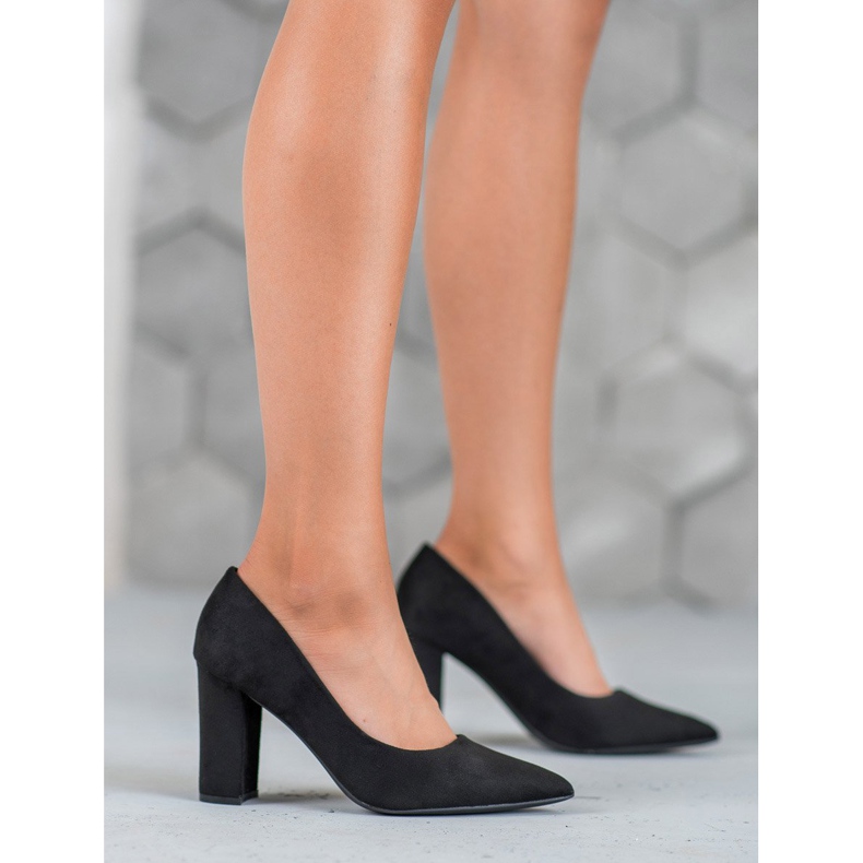Laura Mode Sort ruskind pumper 1