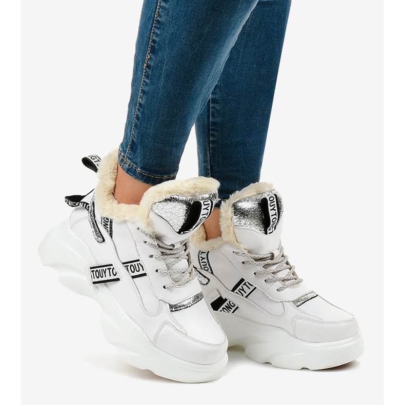 Hvide isolerede kvinders sneakers til kvinder D80-31 2