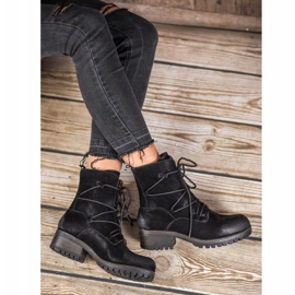 Kylie Sportsarbejdere sort 1