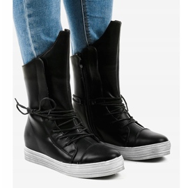 Sorte sneakers, isolerede støvler HX5187-3 1