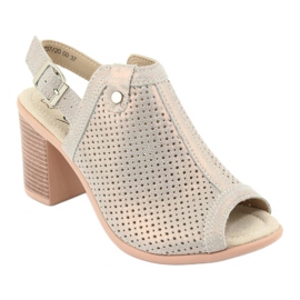 Åbne sandaler beige / guld Filippo DS757 gylden 1