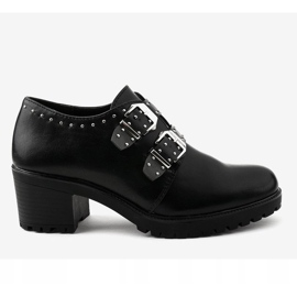 Sort brogues med studs på NC176 blokken 2