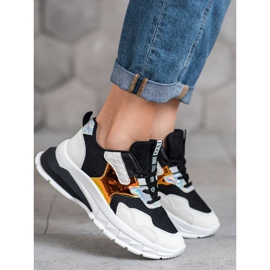 SHELOVET Sneakers med mesh hvid sort 1