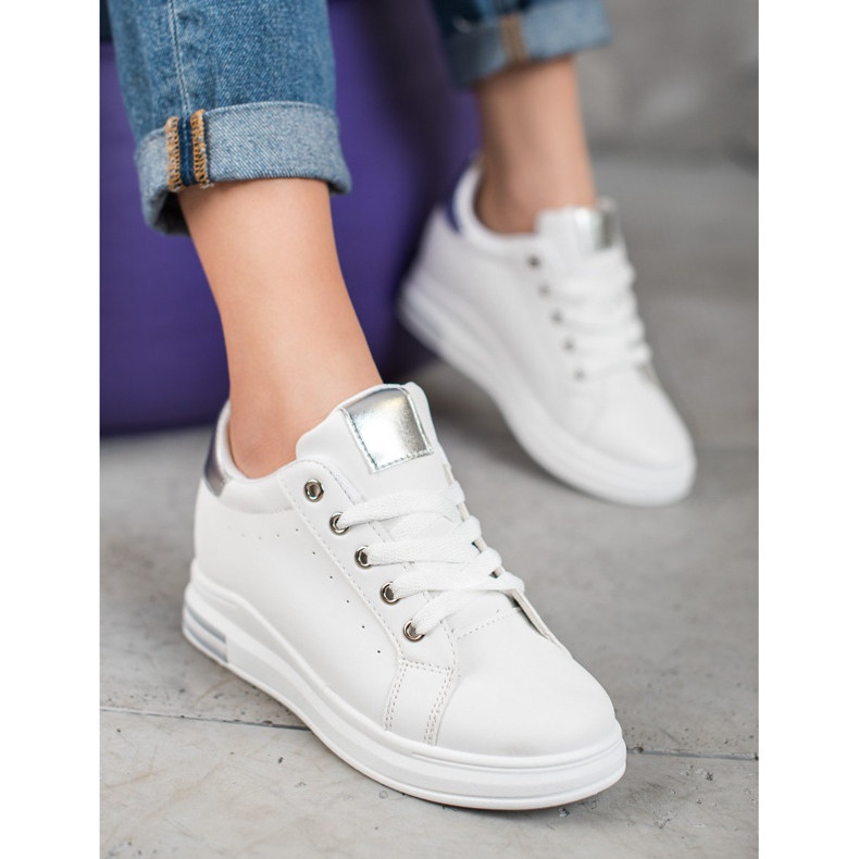SHELOVET Sneakers med skjult kile hvid 1