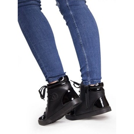 High-top Sneakers R18 Sort 2