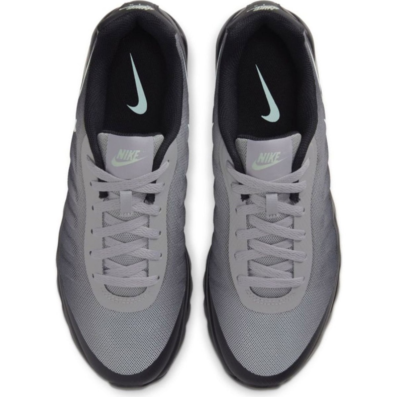 Nike Air Max Invigor M CW2648 001 grå 2