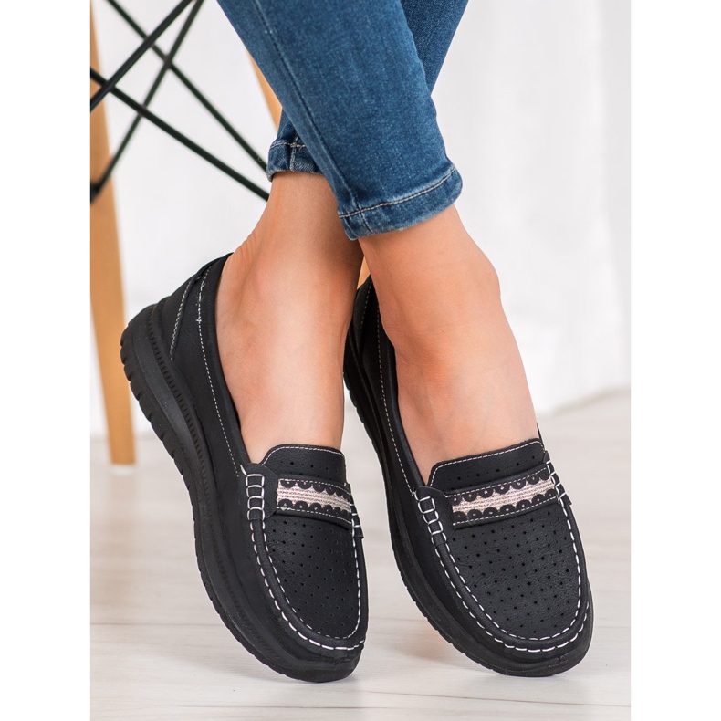 Small Swan Loafers på platformen sort 2