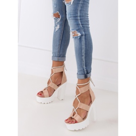 Sandaler på den beige og lyserøde platform NS120 Beige 1