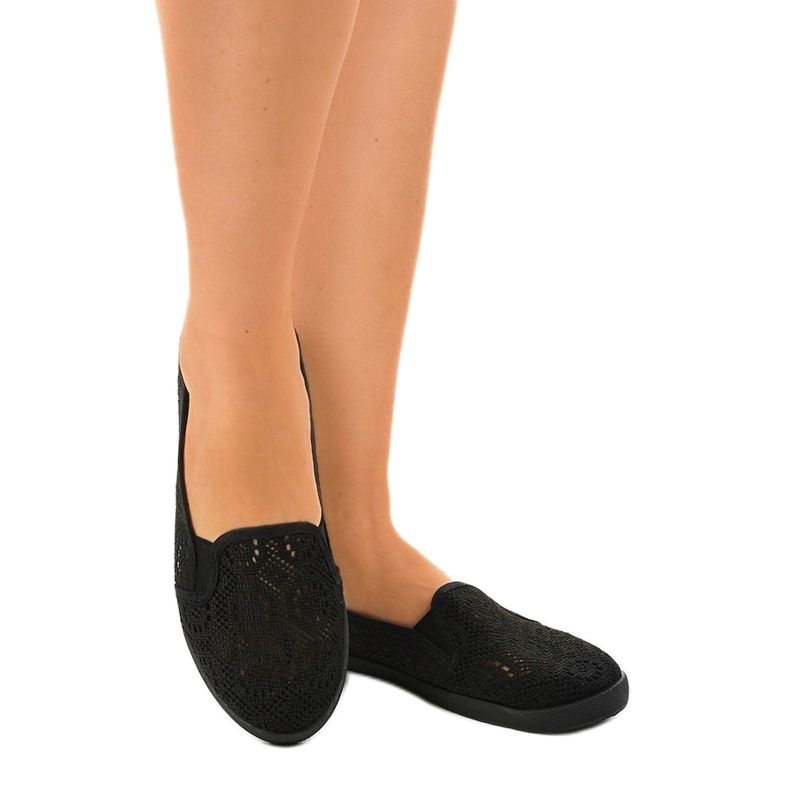HJ1709 sorte slip-on openwork sneakers 1