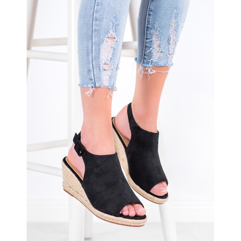 SHELOVET Lukkede sorte sandaler 2