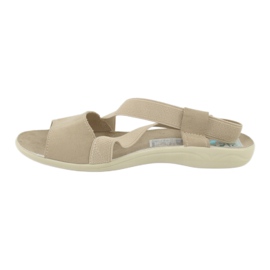 Behagelige damesandaler Adanex 17495 beige 1