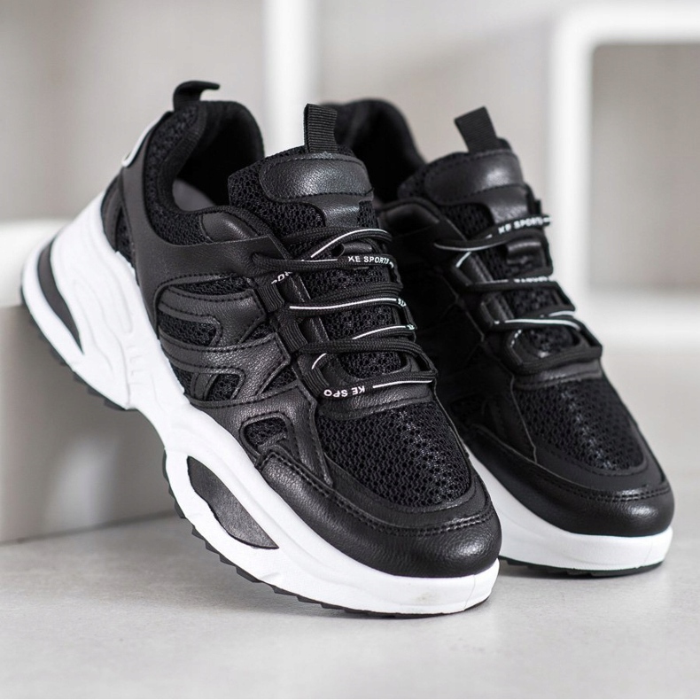 SHELOVET Komfortable sorte sneakers 2