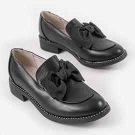 Sorte slip-on sko med en RS-WED2 sløjfe 2