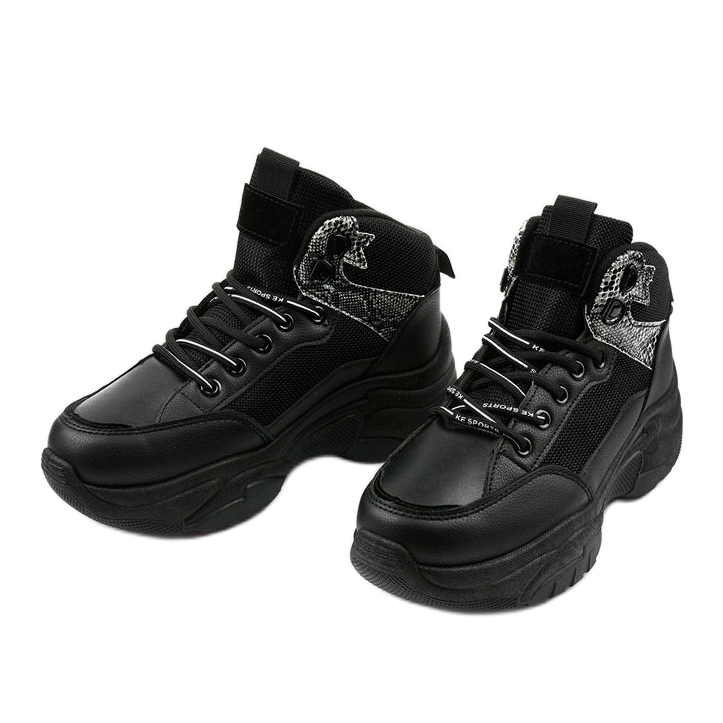 Sorte sneakers fra Cirisesis 2