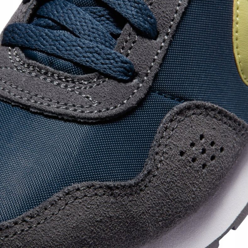 Nike Md Valiant Jr CN8558-400 sko hvid flerfarvet 1