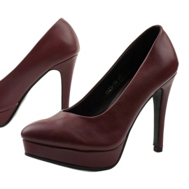 Maroon matte pumps på en Density -hæl rød 1