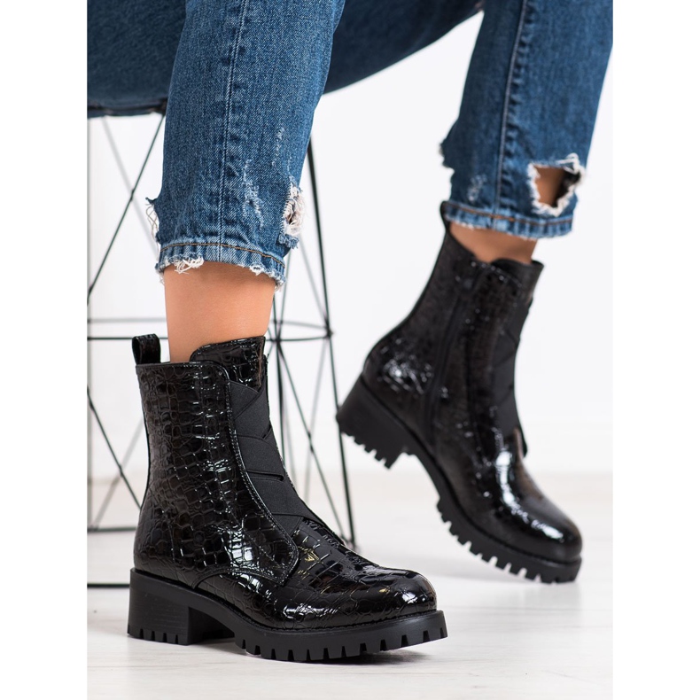 Super Me Workery Snake Print sort 1