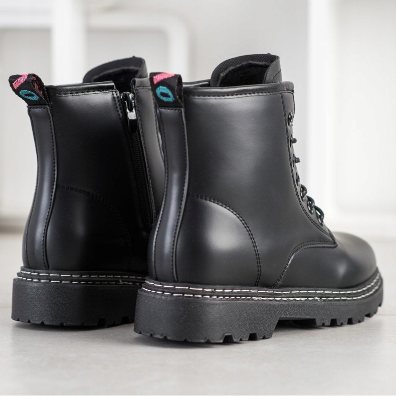 SHELOVET Bundet Black Trappers sort 1
