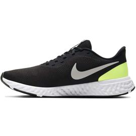Nike Revolution 5 M BQ3204-010 hvid sort 1