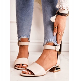 Lædersandaler på guldhæl Laura Messi 2143 Beige 2
