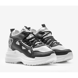 Sort og hvide snake sneakers 3170 1