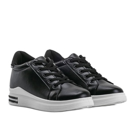 Sorte sneakers fra Katherine 1