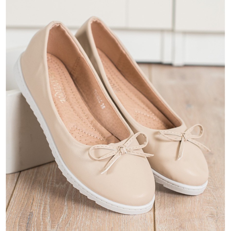 Diamantique Moderigtige ballerinaer med øko -læder beige 1