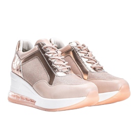 Lyserøde guldsneakers på Jimena -kilen 1