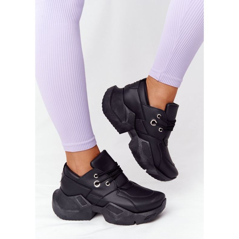 PS1 Kvinders sneakers på en massiv sort boblende sål 1