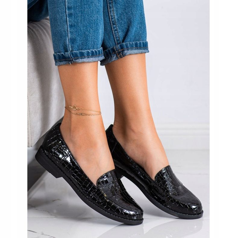 SHELOVET Sortlakerede loafers 1