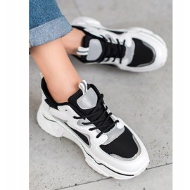 Weide Moderigtige sneakers med mesh hvid sort 1