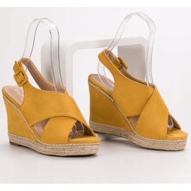 Anesia Paris Sandaler i ruskind gul 2