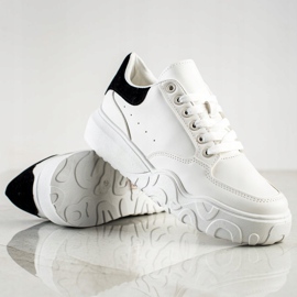 Small Swan Hvide Eco Leather Sneakers 1