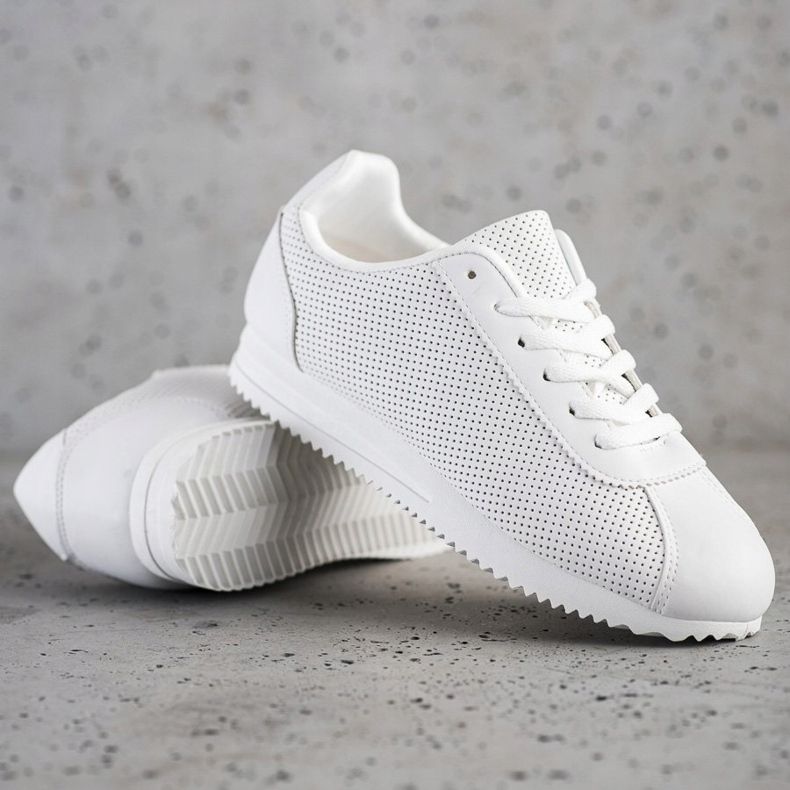 SHELOVET Stilfulde openwork sneakers hvid 1