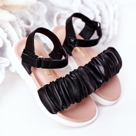 FR1 Børns sorte sandede sandaler med velcro 2