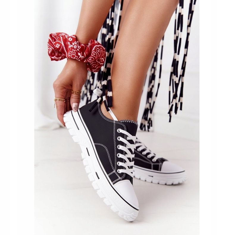 Kvinders klassiske sneakers sort føles godt hvid 2