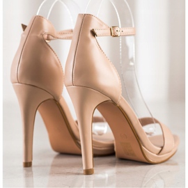 Renda Klassiske sandaler på en høj hæl beige 2