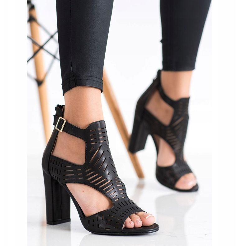 Renda Sandaler med åbent mode sort 1