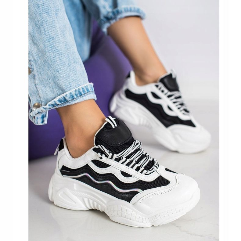 SHELOVET Sort og hvide sneakers 2