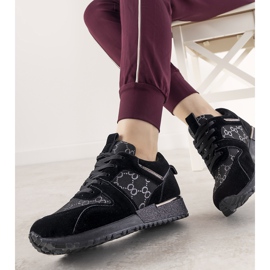 Sorte sneakers med metalliske elementer Moves 1