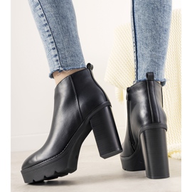 Klassiske sorte støvler på stolpen til kvinder My Need 1